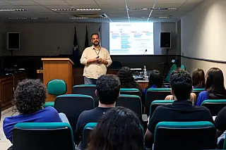 Estagiários do TJMS participam do Programa Conheça o Judiciário