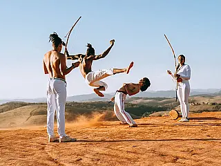 Dia do Capoeirista celebra a história de resistência e a riqueza da cultura brasileira