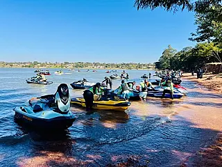 Carreata dá largada ao 3º Passeio Náutico em Aparecida do Taboado