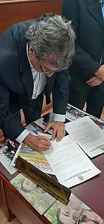 Sessão da Câmara Municipal desta segunda (18).