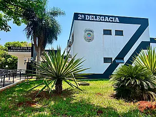 Homem se passa por delegado e ameaça matar cachorro em bairro de Campo Grande