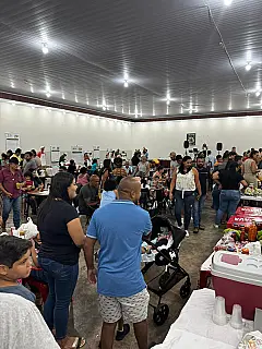 Feira no sindicato rural levou muita gente e foi um grande sucesso em  Cassilandia