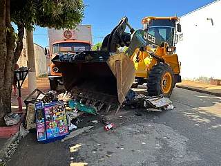  Cata-Treco recolhe resíduos volumosos em bairros do Setor 1