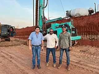 Inocência acompanha construção de muro de arrimo em loteamento para moradias populares