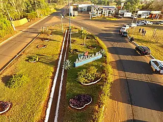 Terça-feira marca aniversário de Angélica