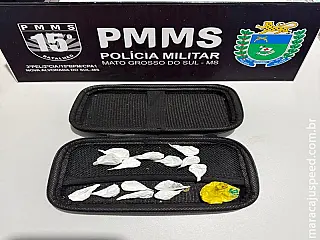 Polícia Militar prende mulher por tráfico de drogas