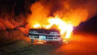 Carro usado em tentativa de assalto no PY é encontrado incendiado