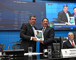 Legislativo inicia ano com foco no desenvolvimento