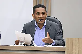 José Wilson apresenta moções de aplausos à Defensoria Pública e à usina Adecoagro
