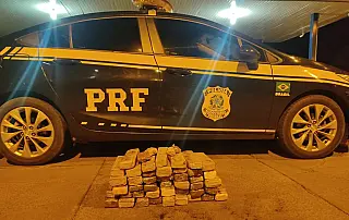 PRF apreende 37 Kg de maconha com passageiro de ônibus em Campo Grande (MS)
