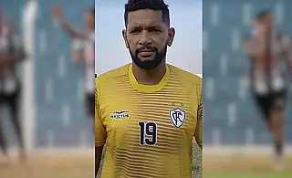 Jogador de futebol Luis Claudio é preso com 5,3 kg de skunk em sua mala em Campo Grande