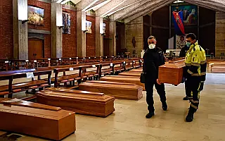 Itália tem quase mil mortes causadas pela Covid-19, o recorde diário