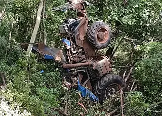 Trabalhador rural morre após trator cair em ribanceira na região de Paranaíba