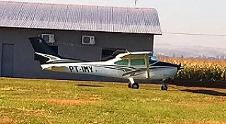 Avião de sul-mato-grossense é apreendido com 243 quilos de cocaína em aeroporto
