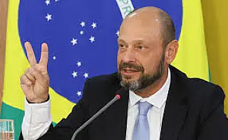 INSS vai restituir aposentados vítimas de descontos indevidos desde 2020