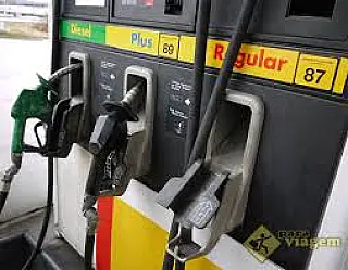 Petrobras anuncia redução no preço da gasolina