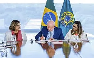 Lula sanciona uso de tornozeleira eletrônica para acusados de violência doméstica