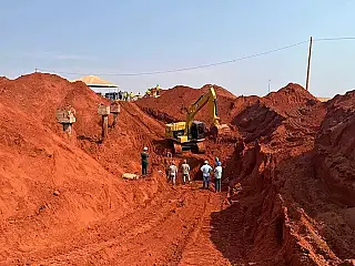 Dois trabalhadores morrem soterrados na construção de silo em Sonora