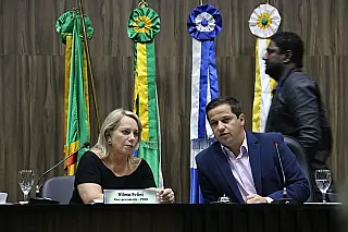 Vereadores emitem nota de esclarecimento à toda população