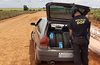 Veículo com pneus contrabandeados do Paraguai é apreendido pelo DOF em Caarapó
