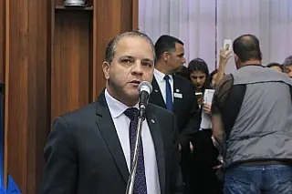 Coronel David vota não contra “pacotão do aumento” de impostos