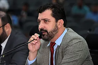 Flávio Cabo Almi participa de sessão que instala CPI do Transporte Coletivo