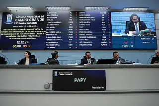 Vereadores rejeitam proposta da prefeitura para terceirizar duas unidades de saúde