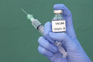 Importação de doses da vacina de Oxford produzidas na Índia está confirmada, diz Itamaraty
