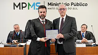 Colégio de Procuradores do MPMS delibera pautas e homenageia Olavo Mascarenhas