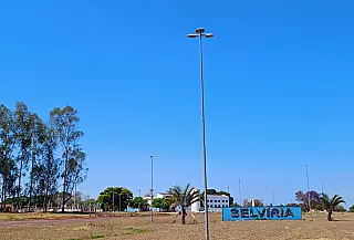 Prefeitura de Selvíria restabelece iluminação pública após furtos de cabos elétricos
