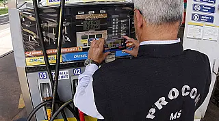 Sindipetro projeta aumento de até R$ 0,30  no litro da gasolina com ICMS de 30%