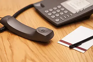 O Dia do Telefone 
 10 de março.