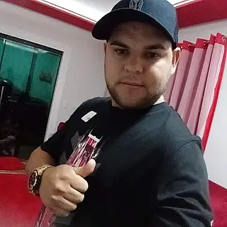Garagista é executado ao sair do estabelecimento na região de fronteira entre Brasil e Paraguai.