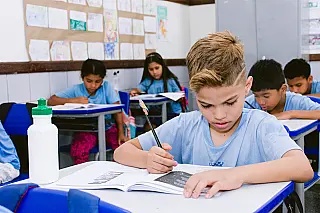 Mais de 109 mil alunos retornam às aulas na Reme