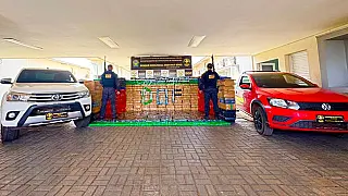 Caminhonete furtada em Coronel Sapucaia é encontrada em depósito com 3 toneladas de maconha