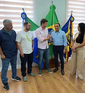 Coronel David anuncia novas emendas e reforça parceria com prefeito de Rio Brilhante