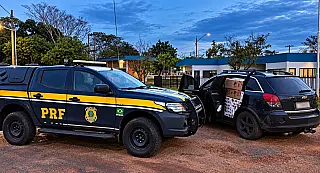 Motorista tenta fugir da PRF, mas é detido com 14 mil maços de cigarros