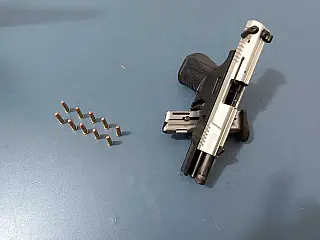 Homem é preso após ser flagrado com arma de fogo em Nova Andradina