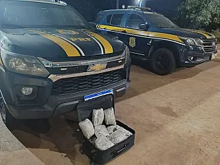 Homens são presos com skunk que entregaria em Paranaíba