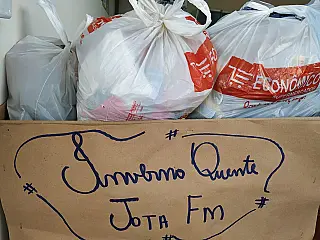98.1 Realiza Campanha Inverno Quente