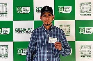Motorista rural é o primeiro de MS habilitado pelas novas regras da CNH