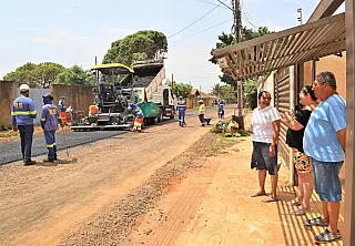 Obras levam pavimentação e drenagem para Jardim Jerusalém beneficiando moradores da região