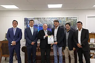 Presidente do TJMS recebe convite para o 3º Congresso dos Municípios