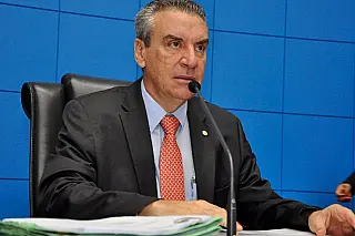 <b>40 anos ALEMS</b>: Solenidade homenageia os membros da PGE
