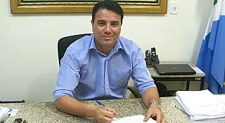Mais de 88% dos caarapoenses aprovam gestão de André Nezzi, indica pesquisa