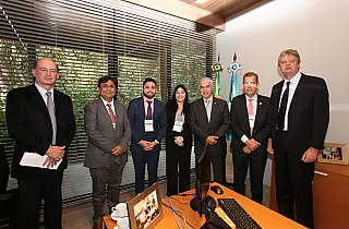 Governo de MS propõe consórcio de governadores para aproximar economias