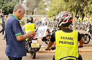Aprovação em exames práticos de direção cresce em MS após novas regras