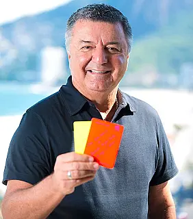 Após se despedir em jogo do Brasil, Arnaldo comentará Mundial de Clubes.