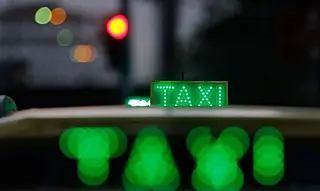 Auxílio Taxista começa a ser pago com parcela dobrada