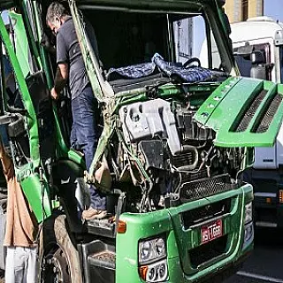 Acidente na BR-163 com 4 carretas causa prejuízo de R$ 60 mil